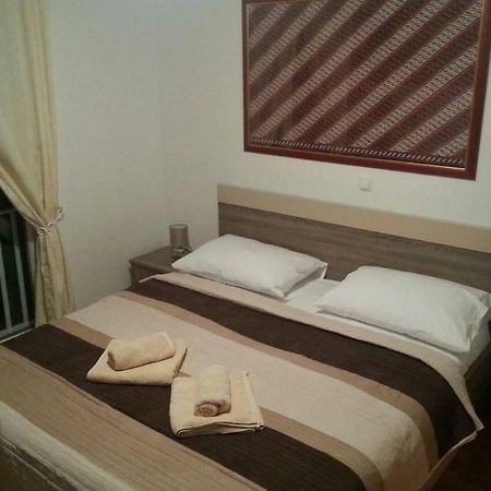 Kartini Apartment Nin Exterior photo
